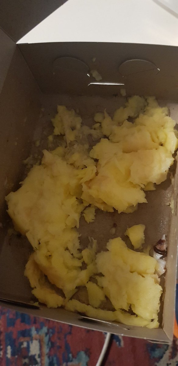 micmokoena's tweet photo. What a waste of my money @PicknPay 
I bought this at #picknpay in Northgate Mall, the custard was bad I could not eat it https://t.co/MusKE0g07O