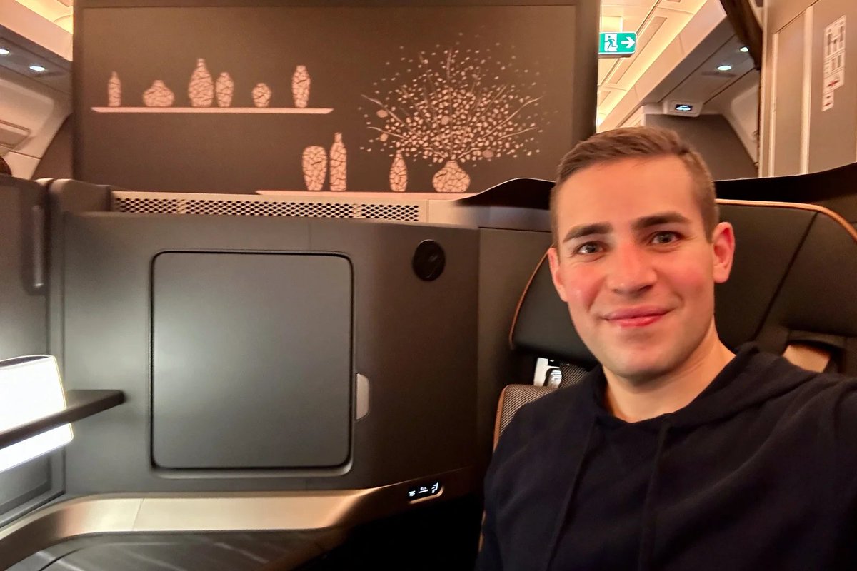 Zach Griff tweet media