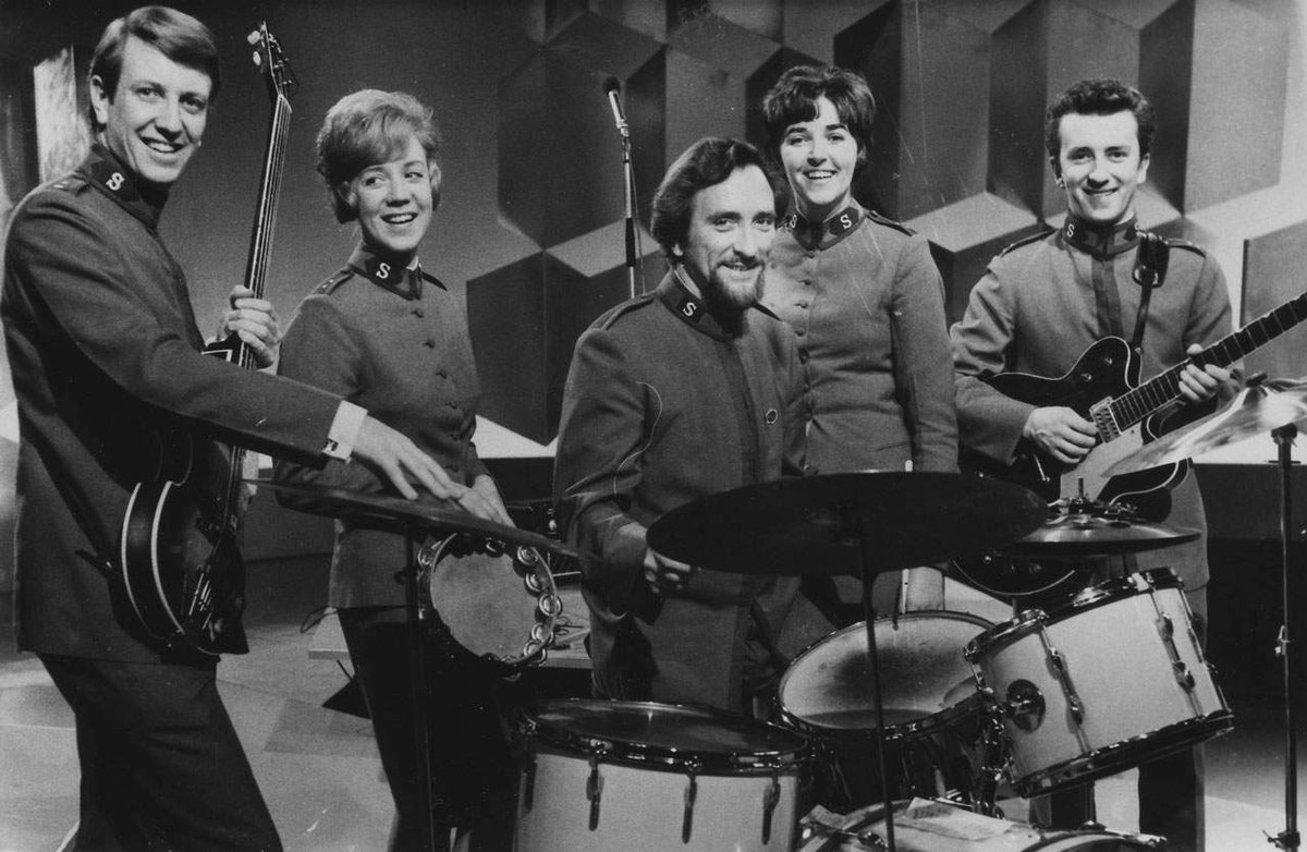 ECRedShield's tweet photo. #DYK that between 1963 and 1968, Salvation Army Captain Joy Webb led The Joystrings in performing contemporary music? In April of 1964, the group shared the UK Top 50 chart with the Beatles with their song, “It’s an Open Secret.” 🎶  https://t.co/fbVCcgkIir 

#FlashbackFriday https://t.co/DKyqCD8YWf
