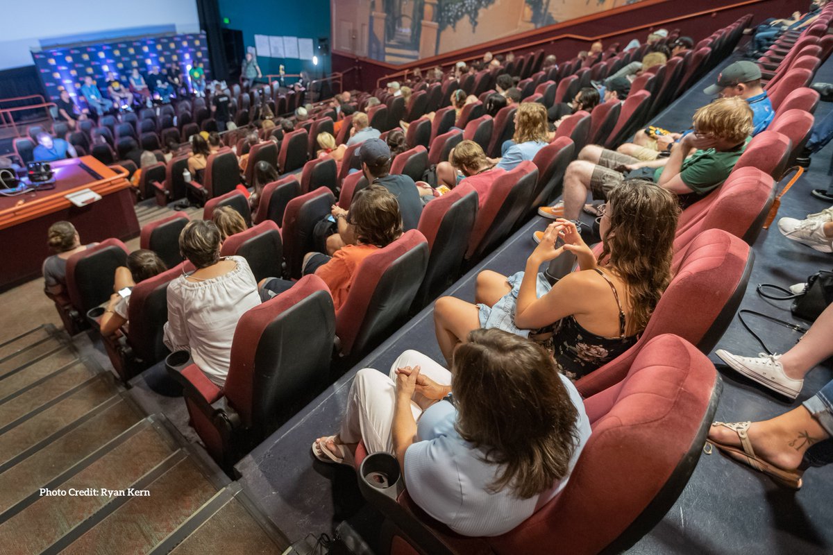 SunscreenFF's tweet photo. Today 1pm, discover your voice as an actor at the #SunscreenFilmFestival! Join our workshop on "Acting: Discovering the Actor's Voice" and learn from industry professionals. https://t.co/f7GMtG5R44  #actingworkshop #actorslife #filmindustry #sunscreenff23 https://t.co/oddt6lF4zA