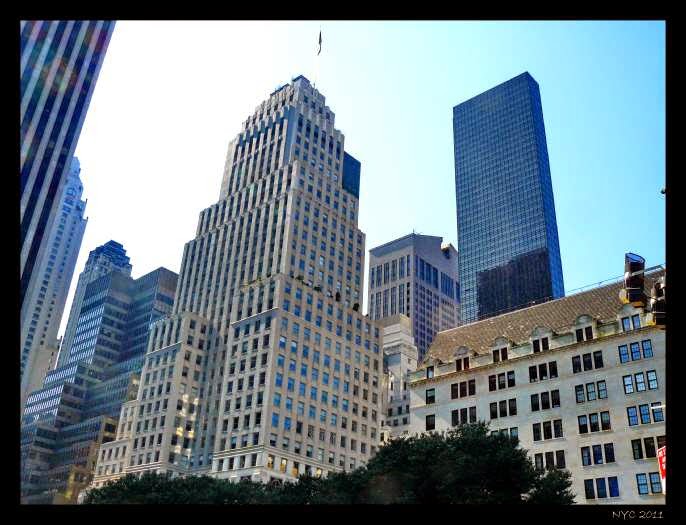 Coleccionandoim's tweet photo. NY: Grand Central, tienda FAO, Museo de Historia Natural, Greenwich Village, Ninja Restaurant (2/6) https://t.co/NnNMA22tG5 https://t.co/umnB7UuwNR