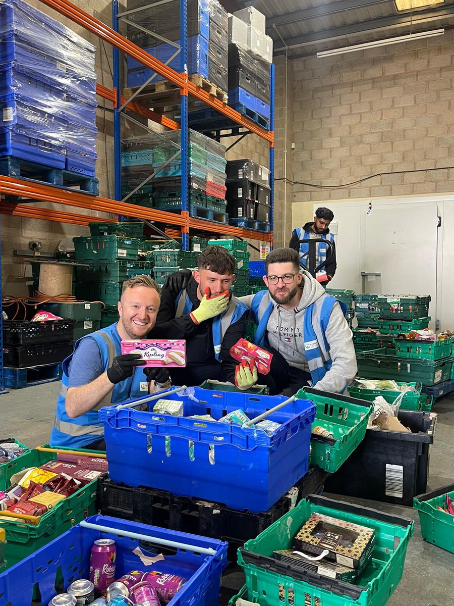 Chris Smith (@erac_chris) on Twitter photo Great day <a href="/FareShareUK/">FareShare</a> in Birmingham helping the team out all ready for Monday. Thanks to all the volunteers for all their hard work <a href="/Enterprise/">Enterprise</a> <a href="/CaptainFun_ERAC/">Chris Buckley</a> #volunteering #community Great day <a href="/FareShareUK/">FareShare</a> in Birmingham helping the team out all ready for Monday. Thanks to all the volunteers for all their hard work <a href="/Enterprise/">Enterprise</a> <a href="/CaptainFun_ERAC/">Chris Buckley</a> #volunteering #community