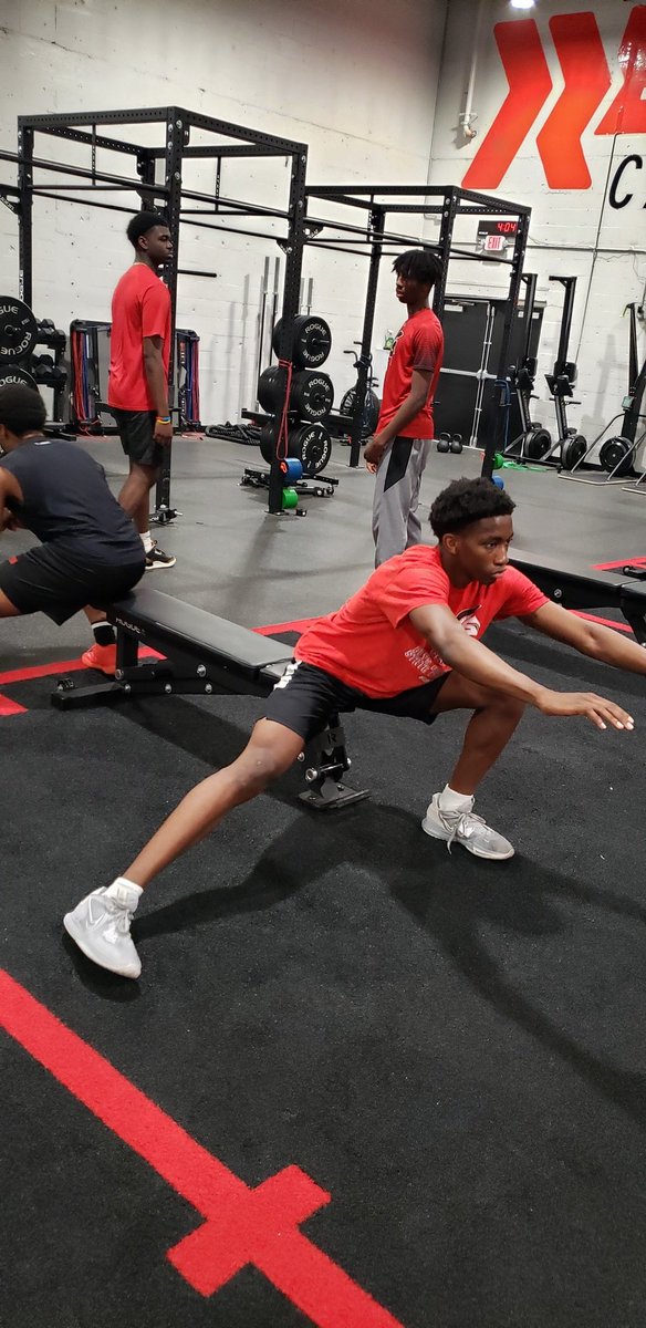 Coach Reeves (@coachbreeves) on Twitter photo Another week in the books for <a href="/SLAMTampaHoops/">SLAMTampaHoops</a> at Redline Athletics Carrollwood. Good luck & safe travels this weekend as they compete all over the country! <a href="/CoachRon_/">Coach Ron Blount</a> <a href="/RamoneSeals/">Ramone Seals</a> <a href="/MichaelJones24_/">Michael</a> <a href="/XavierFinney3/">Xavier “Zay” Finney</a> <a href="/JonathanOlodude/">Jonathan Olamide Olodude🇳🇬</a> <a href="/DerrickDoeJr1/">Derrick Doe Jr</a> <a href="/Jaytonicewitit/">Jayden</a> Another week in the books for <a href="/SLAMTampaHoops/">SLAMTampaHoops</a> at Redline Athletics Carrollwood. Good luck & safe travels this weekend as they compete all over the country! <a href="/CoachRon_/">Coach Ron Blount</a> <a href="/RamoneSeals/">Ramone Seals</a> <a href="/MichaelJones24_/">Michael</a> <a href="/XavierFinney3/">Xavier “Zay” Finney</a> <a href="/JonathanOlodude/">Jonathan Olamide Olodude🇳🇬</a> <a href="/DerrickDoeJr1/">Derrick Doe Jr</a> <a href="/Jaytonicewitit/">Jayden</a>