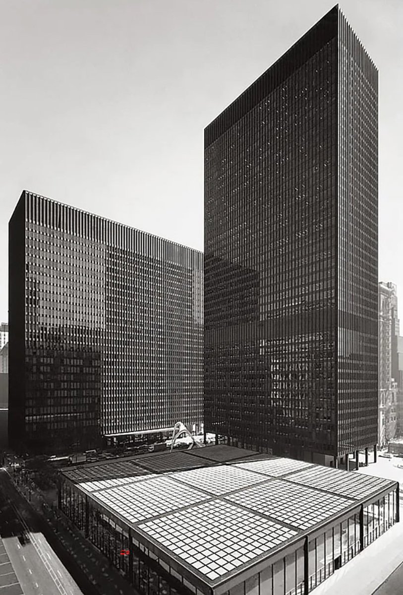 archinerds's tweet photo. The Chicago Federal Center, Mies van der Rohe, Chicago, USA, 1974.  
#architecture #archinerds https://t.co/Urc4FlelMB https://t.co/99b7Kf0N0d