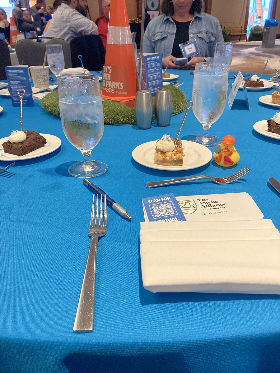 2adenman's tweet image. @ParksAllianceIN @AESIndiana @IndyParksandRec #funlunch