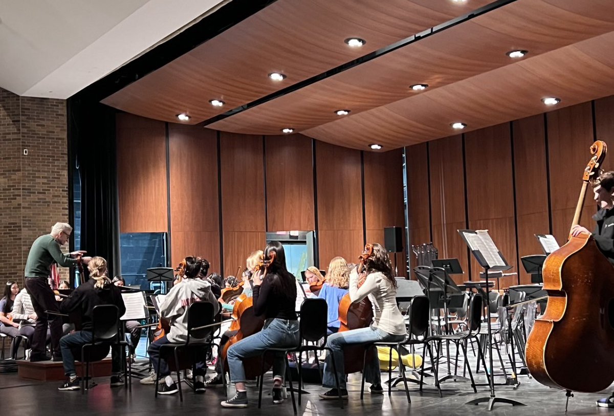 So fortunate to have a job that allows me to enjoy live music! Thanks, LHS Concert Orchestra! 🎶