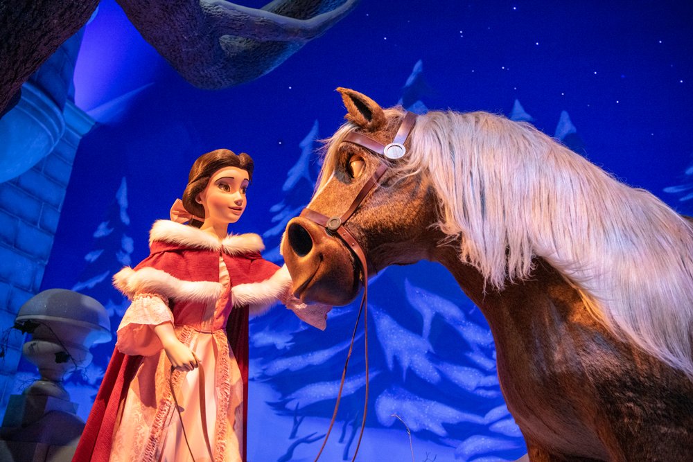 animatronicsotd's tweet photo. today's animatronic of the day is belle from tokyo disneyland! https://t.co/BEPlbchbB7