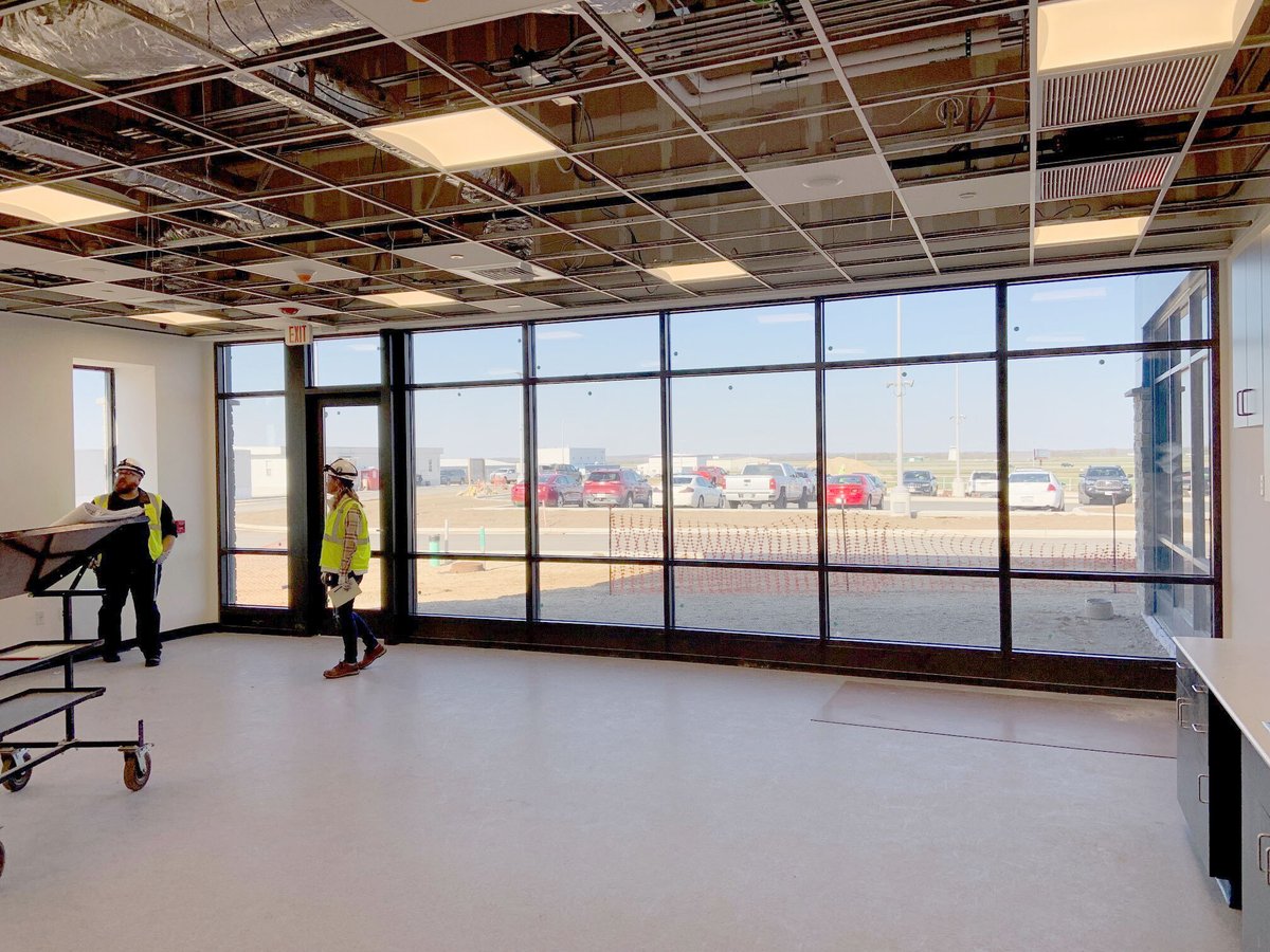 shinefusion's tweet photo. A room with a view!
The protective coverings have been removed from the windows and doors, bringing to life the entrance area and break room of The Chrysalis, our fusion-driven medical isotope production facility.
#fusion #medicalisotopes #construction #mo99 #medicine https://t.co/q01Bdbhpop