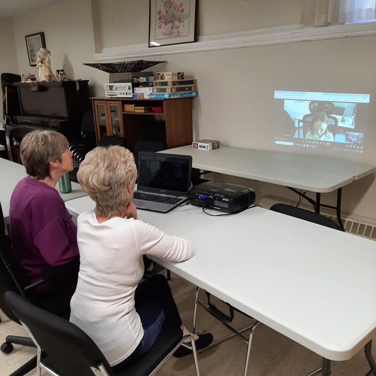 shescounselling's tweet photo. "They bring a tear to my eye." "It's all about the kids-let them know they are loved." Reading with seniors day! For the love of literacy and community through technology! #CreativeCritters #LoveLiteracy @HRCE_NS @HRCEHealthPromo @millwood_high @she_ns https://t.co/tB19ibAuhN