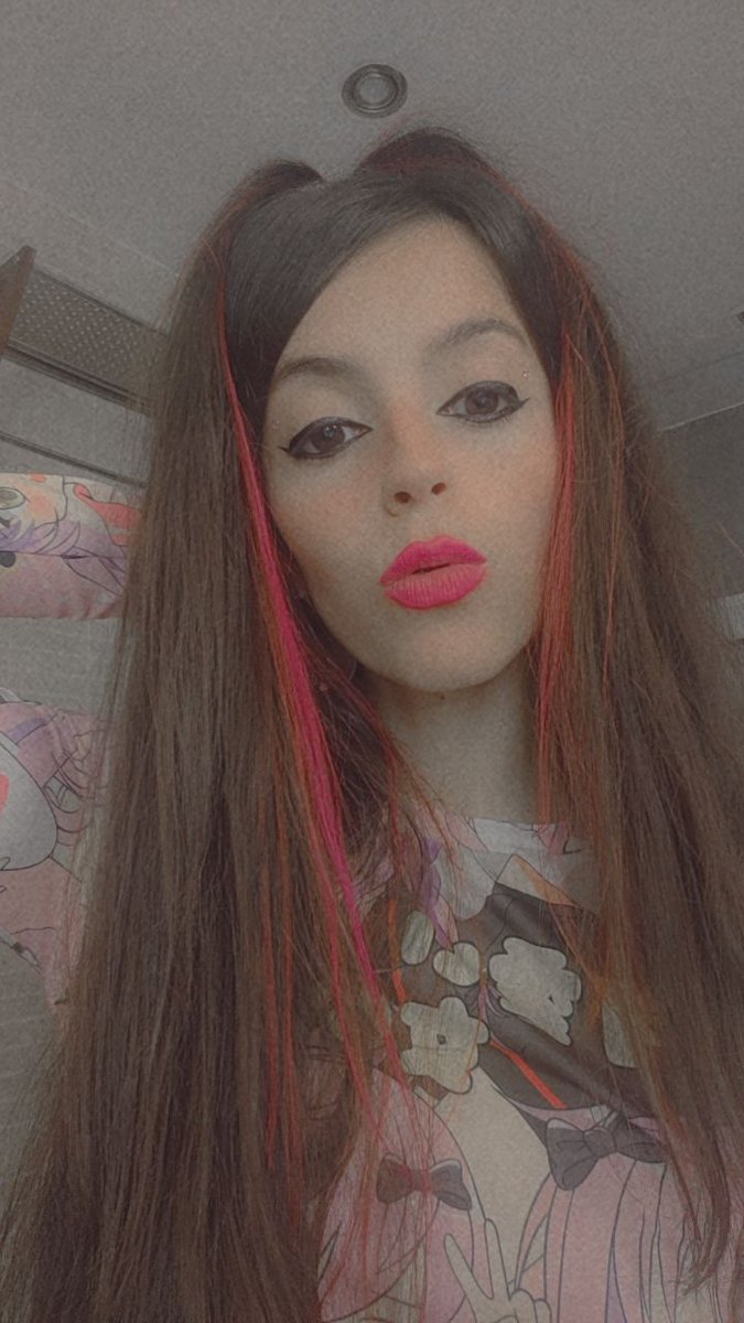 🫰🏻🍡🌸👾☀️