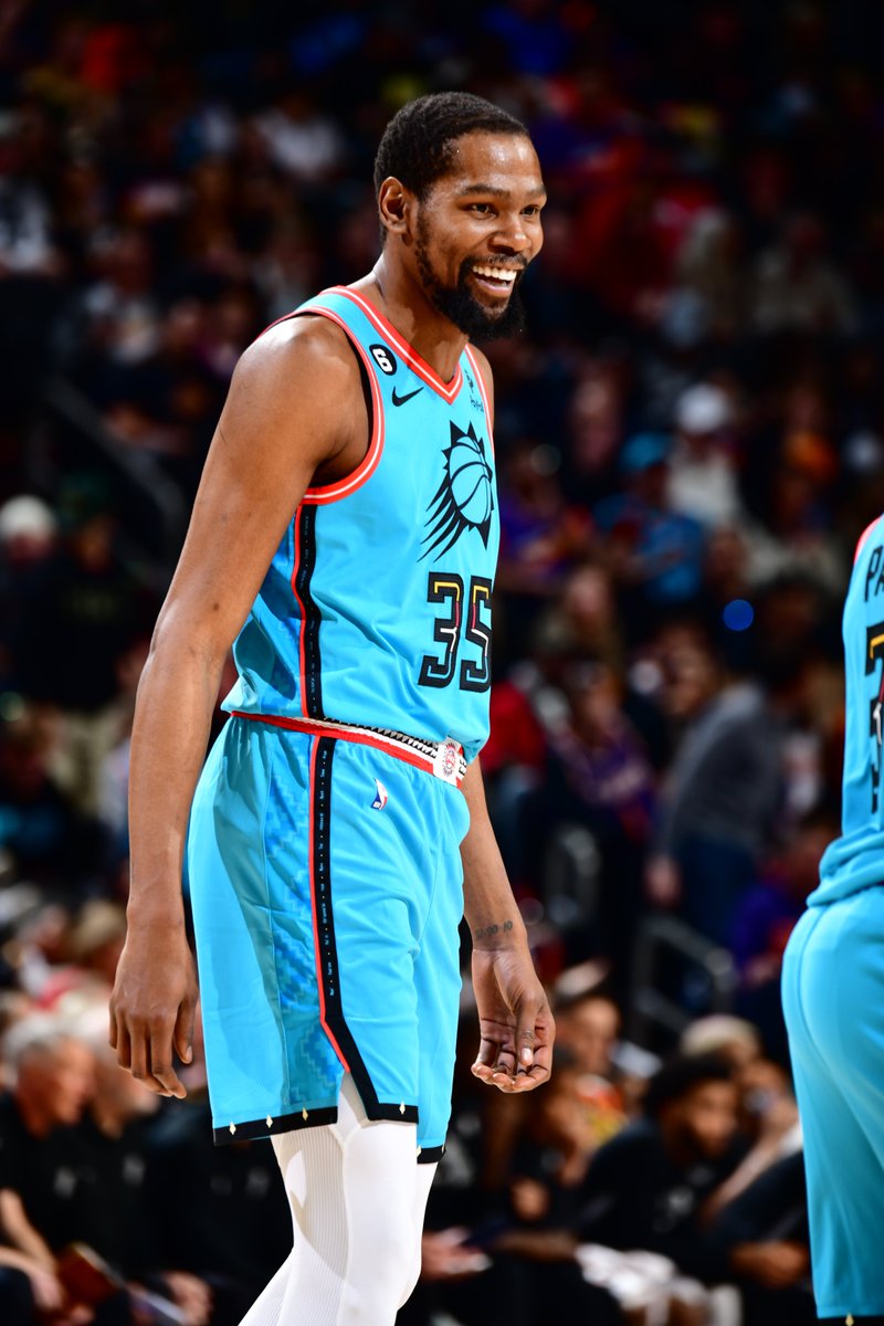 brkicks's tweet photo. Kevin Durant has signed a lifetime deal with Nike, per @boardroom https://t.co/Ts1IDLt1tD