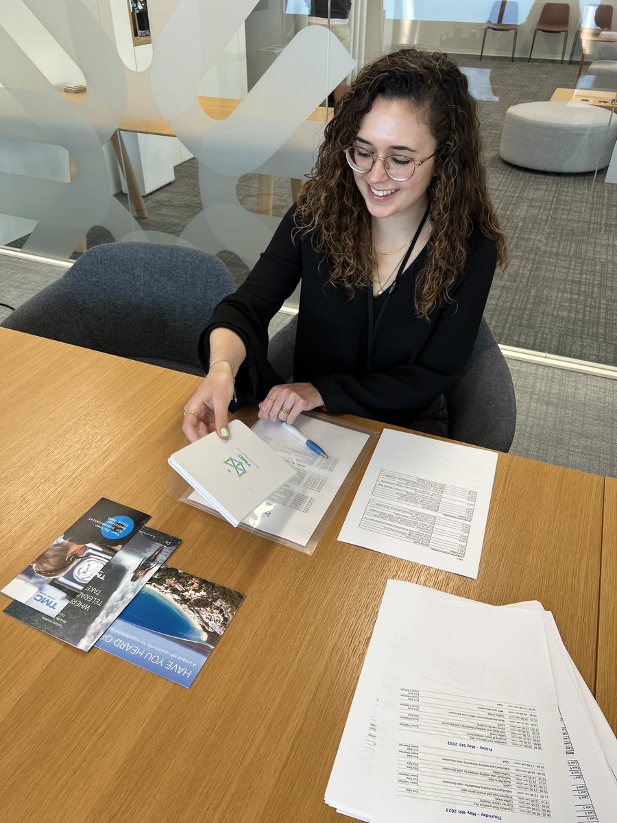 academy_tmc's tweet photo. Our Project Managers Olivia and Natalia working hard to prepare May fellowships in Barcelona office!
#radiologytraining #radiologycme  #radiology #radiologist #learningradiology #imaging #medicalimaging #continuedmedicaleducation #rad #radiologists #fellowship #cme #cmecredits https://t.co/6oWlLd1Qjc