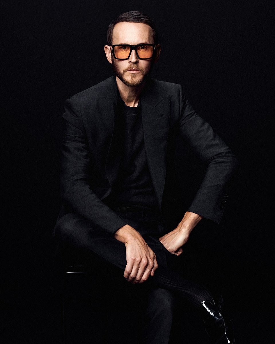 TOMFORD's tweet photo. The TOM FORD brand announces Executive Leadership Team.

Read more here: https://t.co/8lULmVuLpB https://t.co/SRtqYc2SCW