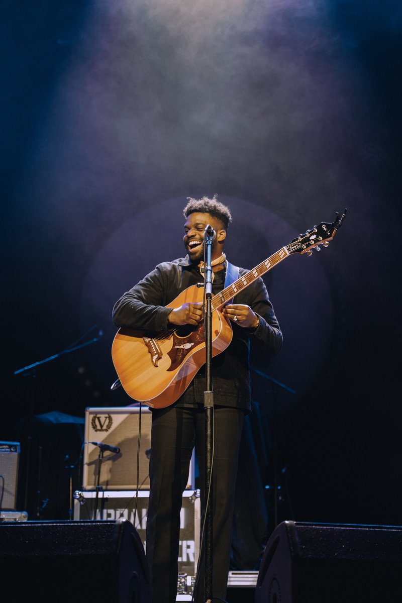 Austin &amp; Houston, don't miss out on my upcoming SEA/SONS album release shows in June with <a href="/MadiAnneDavis/">Madi Davis</a>! Grab your tickets: 10atoms.com/AAtour ⚡️

6/7 Austin, TX - <a href="/Antones/">Antone's</a>*
6/10 Houston, TX - <a href="/WhiteOakMH/">White Oak Music Hall</a> Upstairs*

*with <a href="/MadiAnneDavis/">Madi Davis</a> 

📸 J Colston Media