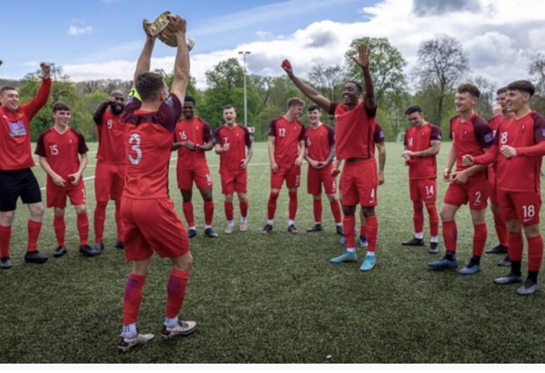 What a great way to end a special season. hard-work and determination seen us beat our nearest rivals the Int Corps 4-1 after a slow start. We now end the season unbeaten 💪 and Massey Div 2 Champions 2023. 🔴⚫️ Sgt Matthew ⚽️ Fus Booth ⚽️ Fus Phillips ⚽️ Gdsm Jones 30 ⚽️