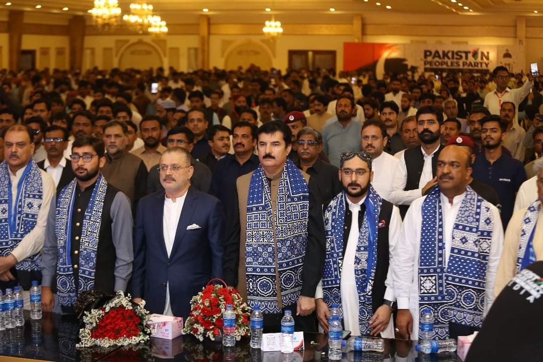 fahadso96606483's tweet photo. #pppdigtal
ایسا ہے میرا سرائیکی وسیب
House Full, Thank You Waseb https://t.co/4EhRBiMyJm
