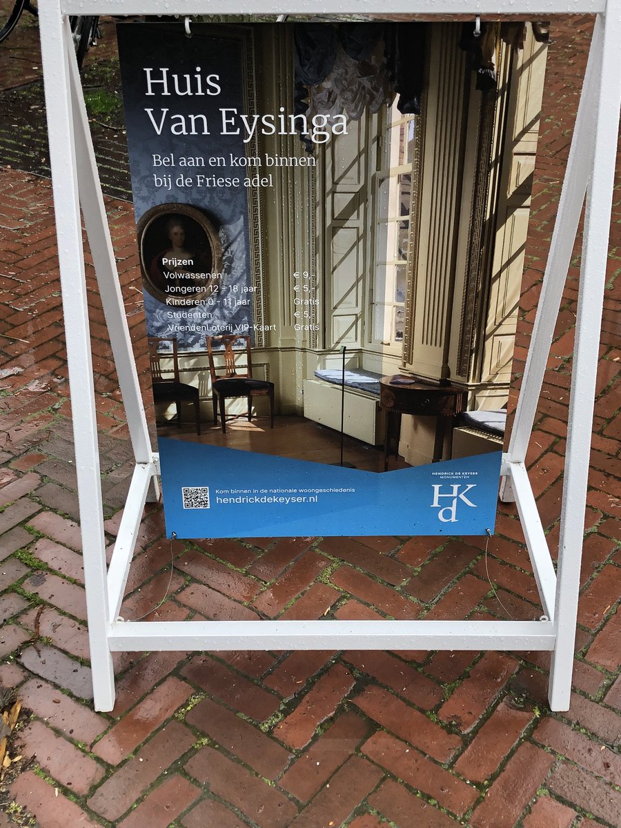 Fiekje1988's tweet photo. Ik ben weer een weekendje met mezelf weg. Vandaag eerst het @FriesMuseum, daarna Huis Van Eysinga van @Hdkeyser net gegeten bij #Fellini en zo nog een film bij @SliekerFilm. En dan slapen bij #viavia in #leeuwarden https://t.co/LfLwuIWAgx