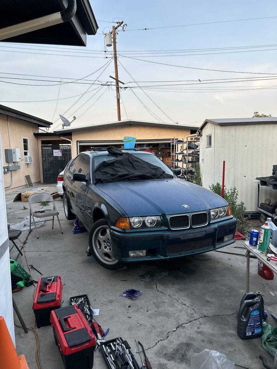 jonahmugen's tweet photo. After 6 months 3 months each car 98 M3 Donor car to my 1994 325is S52 Obd1 Swaped 😏 https://t.co/VOJ0pEo1vB