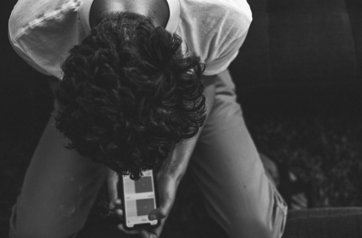 sadasitseems's tweet photo. the back of your head is at the front of my mind

a thread of matty photos that give off a specific vibe 🧵 https://t.co/14YcSCqnJ6