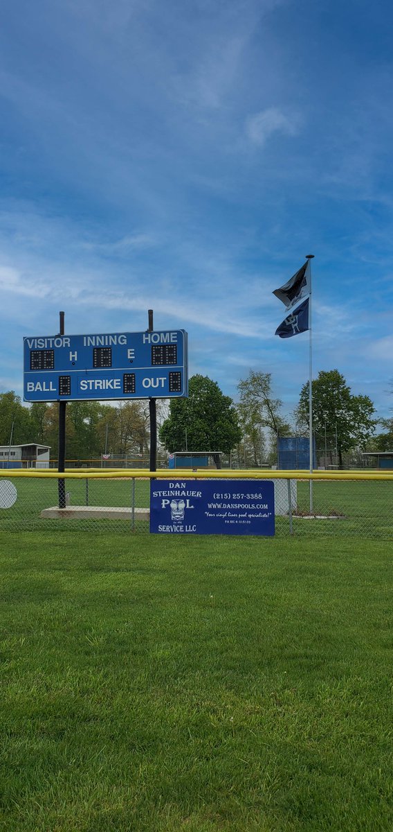 LaminatorsInc's tweet photo. Our Omega-Bond solid core sign panel product was spotted at the Deep Run Valley baseball fields in Perkasie, PA. The Omega-Bond Standard panel is a home run for the Dan Steinhauer Pool Service sign! 

#omegabond #signage #signs #signpanels #laminatorsinc #manufacturer #deeprun https://t.co/U9HcIF0vzM