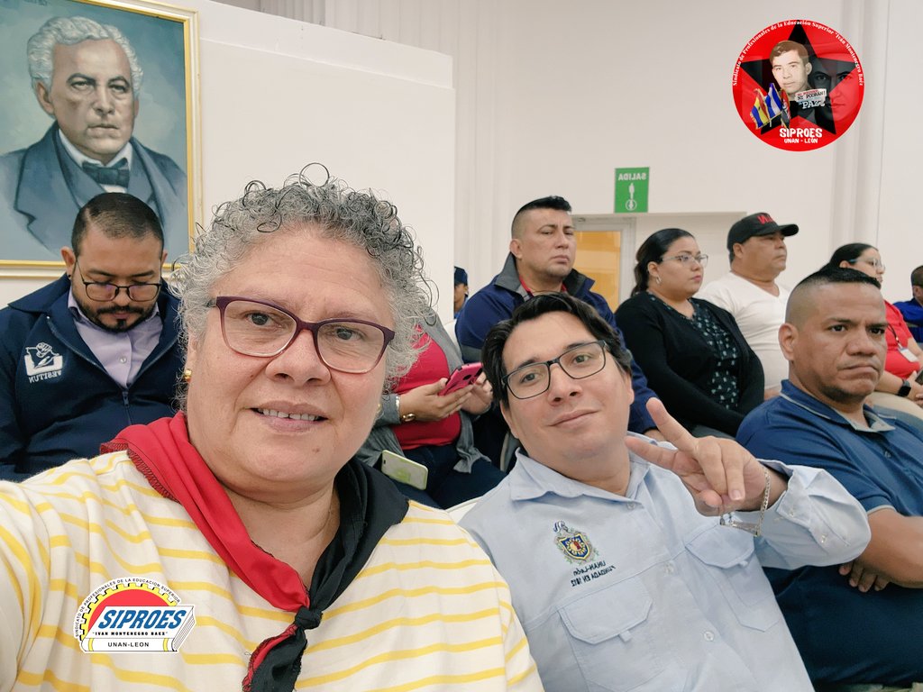 siproesunanleon's tweet photo. El día de hoy participamos como miembros de la FEPDES y del FNT, al acto donde se conmemora el tránsito a la inmortalidad del Comandante Tomás Borge, en la Asamblea Nacional
#SiproesUnanLeon 
#LeonRevolucion https://t.co/XZoNEKKMxG
