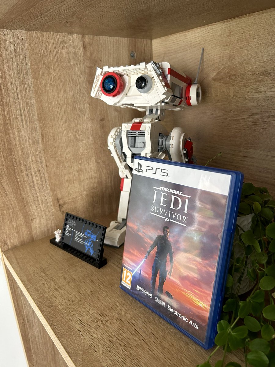 emilyggames's tweet photo. Kills me that I have wait until tomorrow night to start this but @abbottster has been a top Fiancé getting it installed ready for me 🥰
#JediSurvivor https://t.co/v34eiZNlDu