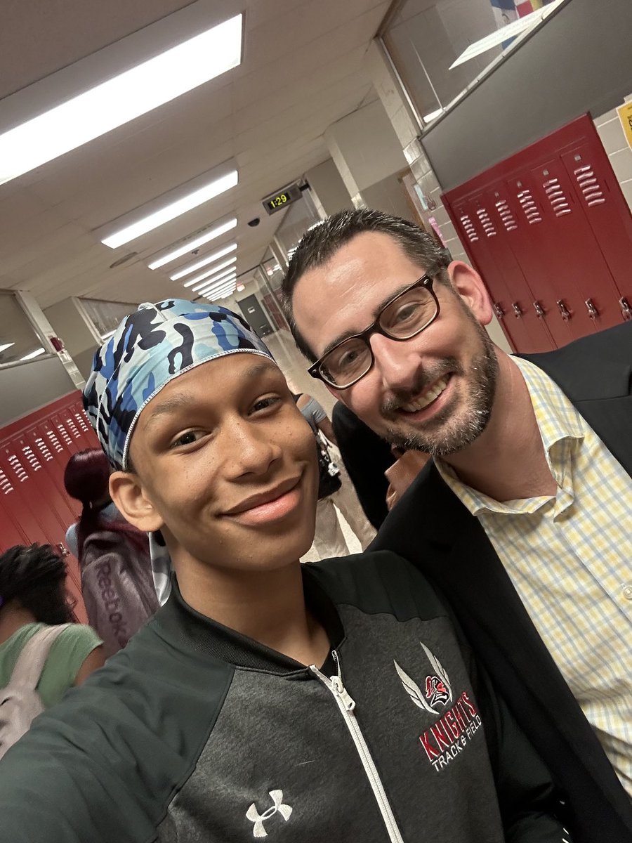 KefferPrincipal's tweet photo. Trevonte rubbing elbows with ⁦@tmcrkfd⁩ ⁦@RPS205⁩ https://t.co/DZSLSNjRuD