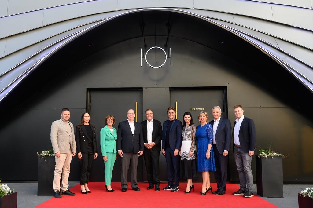 An unforgettable night with royalty! 👑 We had the honour of welcoming HSH Prince Albert II of Monaco at #Eatrenalin, where he experienced our unique Floating Chair and 8 course multisensory culinary journey.