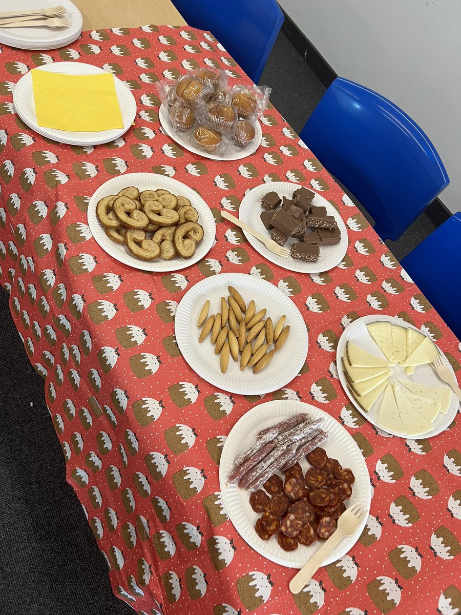 missbellmfl's tweet photo. Little spread of Spanish snacks for my Y11s this afternoon courtesy of Spanish week at Lidl. Just the treat they deserve for working so hard for their speaking exams! 🇪🇸 https://t.co/tqn1IvwlAk
