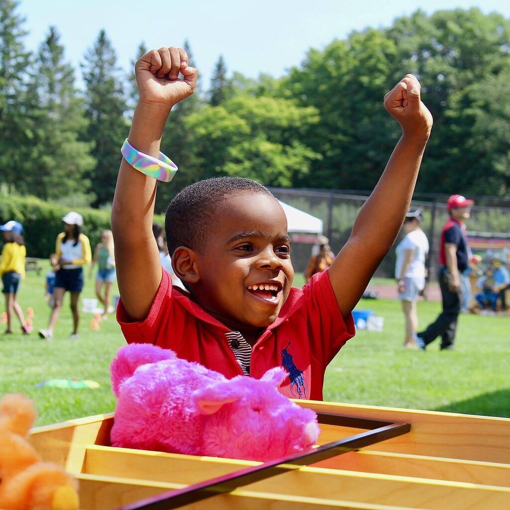 Earth Day is a time to remind us that the environment we live in, while bold and strong, also requires a lot of protection. 

As an event company, nature is intrinsically woven into many of our celebrations. We celebrate in the outdoors and revel in our … instagr.am/p/Crliru0LbQk/