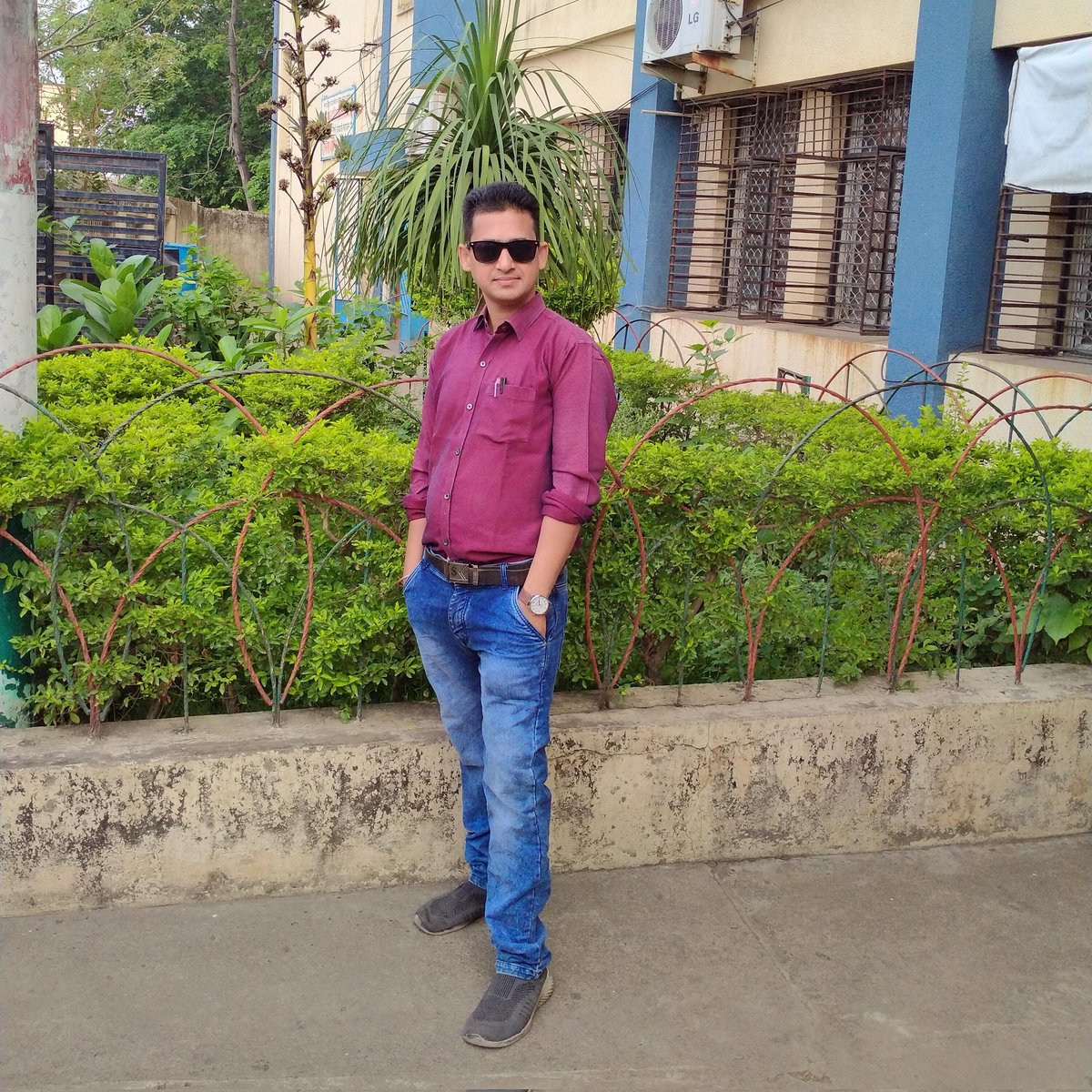 M_Yampalwar's tweet photo. #NewProfilePic https://t.co/U8nNFLb38o