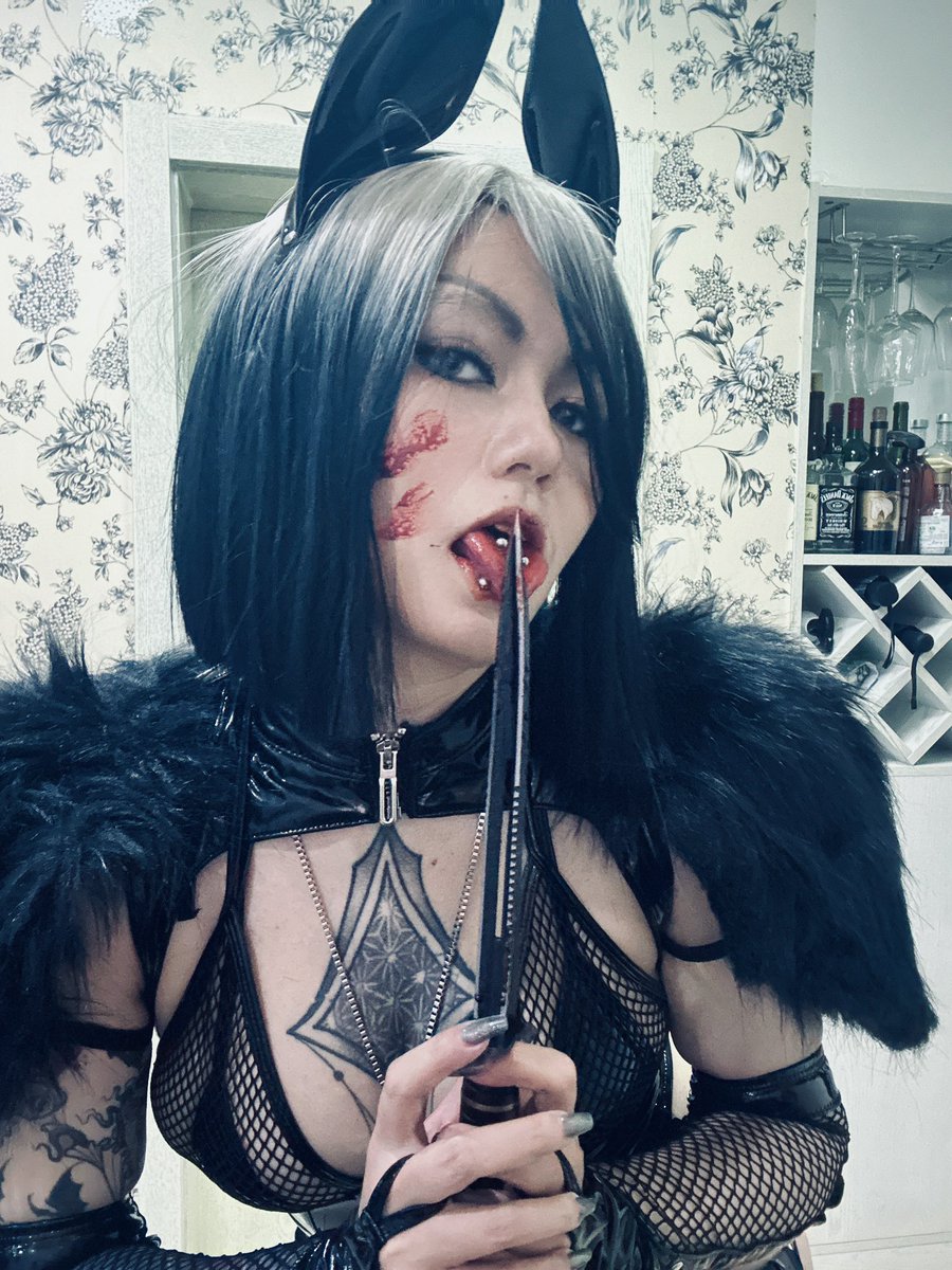 RecoAlter's tweet photo. 🔪 https://t.co/6wcTwHbTSl