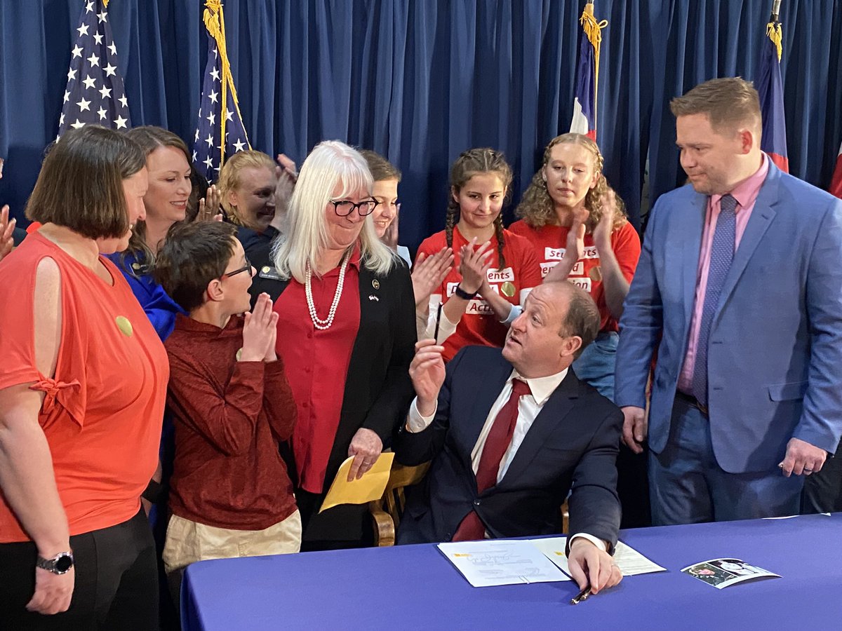 teamenoughden's tweet image. Thank you @GovofCO for signing 4 incredible gun violence prevention bills into law today. Colorado is now one of the leading states for gun safety legislation. This wouldn’t have been possible without the incredible advocates who fought so hard for this. #endgunviolence
