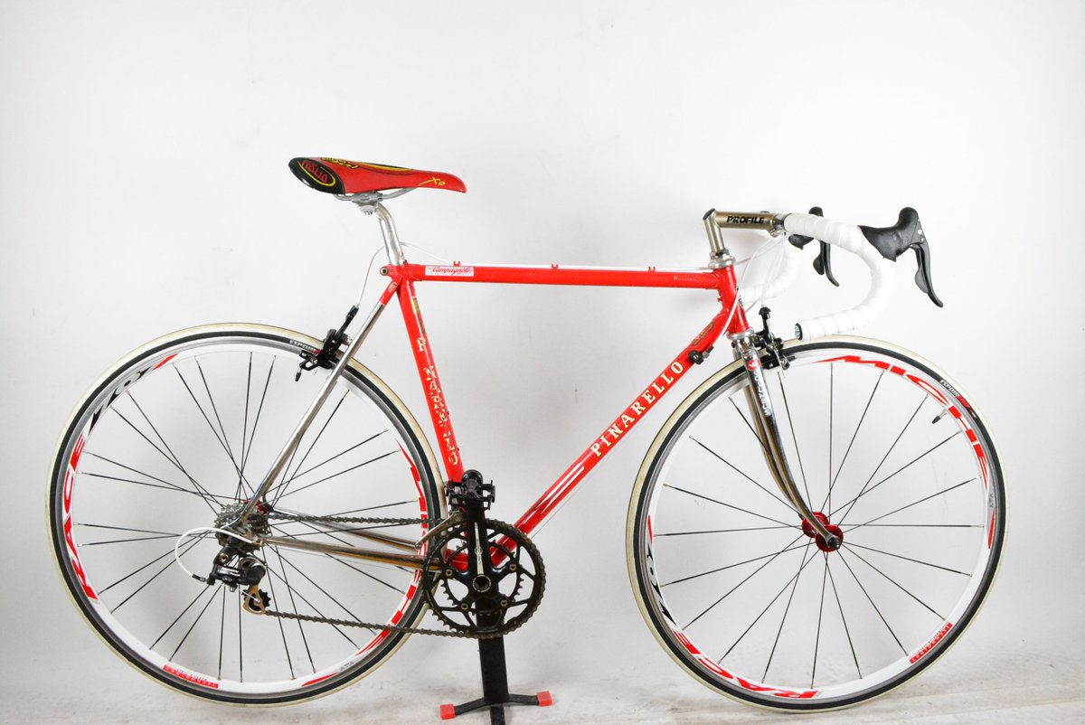 Wir haben ein neues Produkt in unserem Rennrad Shop veröffentlicht. 
Pinarello Vintage Rennrad 52cm 
Schau es dir an: der-ritzler.de/products/pinar….
#rennrad #vintagebikes #velo #racer #racingbike #racebike #cycling #cyclinglife
