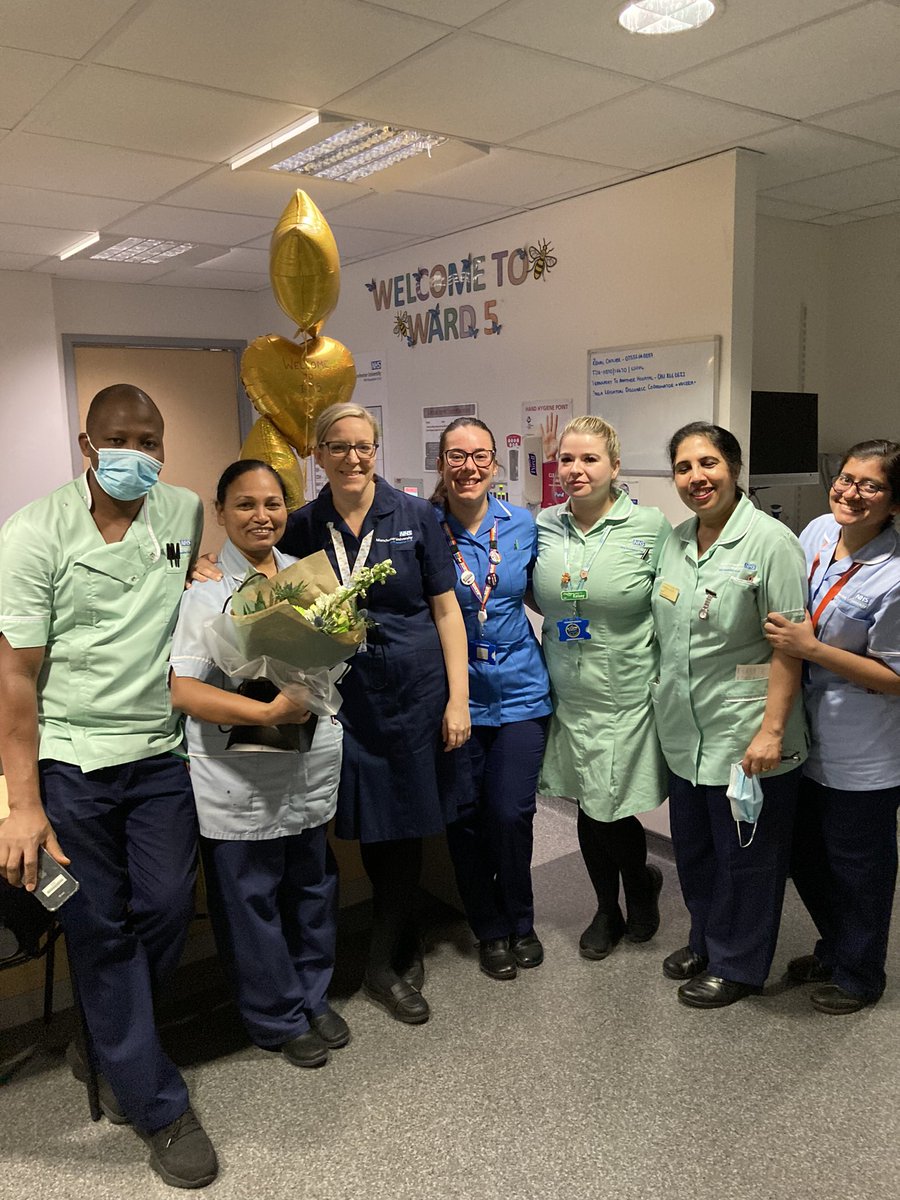 Today ward 5 said farewell to the amazing Amu, she has worked within the team for many years. We wish her the best of luck in her new role, but we are really sad to see her go. @AmyHargreaves2 @KimBullock_84 @ImsMri @MosesBrighty