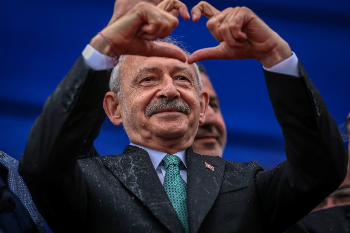 solcugazete's tweet photo. Kılıçdaroğlu: 

"Hiçbir yabancıya ev satılmayacak. Sözüm söz." https://t.co/INb30x2VB0