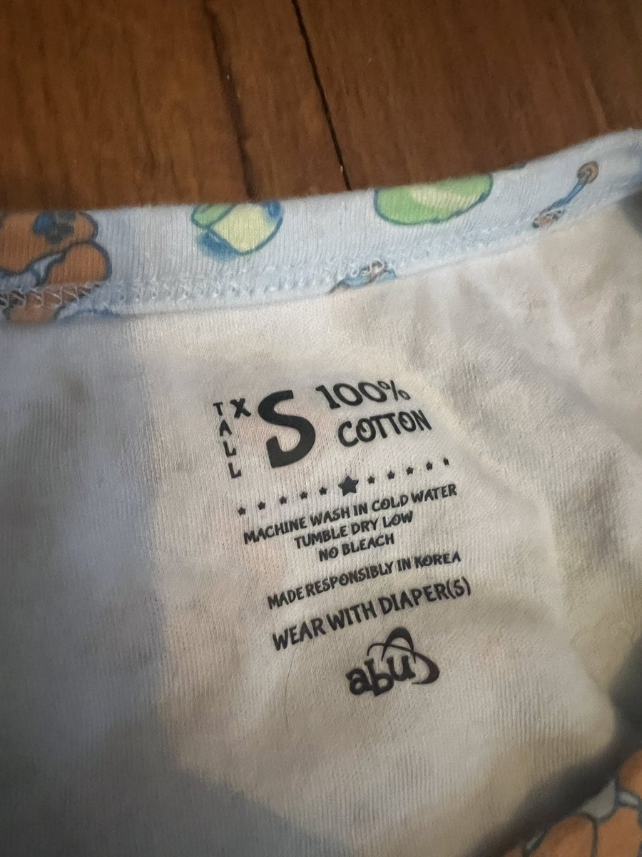 MiloLittleFur's tweet photo. Wanting to get rid of this ABU diaper suit since it’s too tall for me! Only worn once to try on, and washed after. It’s the xs tall size, measurements can be found on the ABU website.

Looking for 💲30, plus shipping or free FWA delivery https://t.co/XzbEzIsxzL