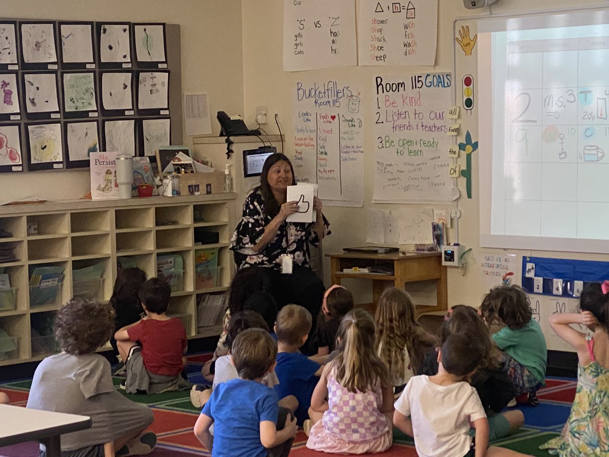 #Room115 had so much fun with <a href="/IMRBCoach/">Darla Van Etten</a> learning how to do team building with new <a href="/KaganOnline/">Kagan Publishing & Professional Development</a> strategies! <a href="/D112Teachers/">District112Teachers</a>