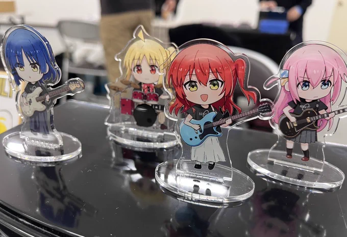 【通販告知】 本日より「ぼっち・ざ・おんりー!」にて頒布しました、結束バンドのアクリルフィギュアの通販予約を開始いたします! 頒布時と同様にセットと単体、どちらもご用意しております!  結束バンドセット通販ページ→