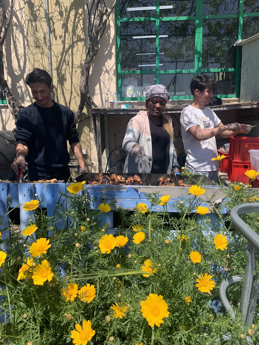 DoroBlancke's tweet photo. Help on the ground at Europe's external borders must also include spreading humanity and joy.
thx to everyone who makes it possible for us to do this and much more.
Social center #Parea #Lesbos
Refugee assistance- doro blancke
AT93 3842 0000 0002 7516 #Refugees #europeanborders https://t.co/HazSLKl0Tf