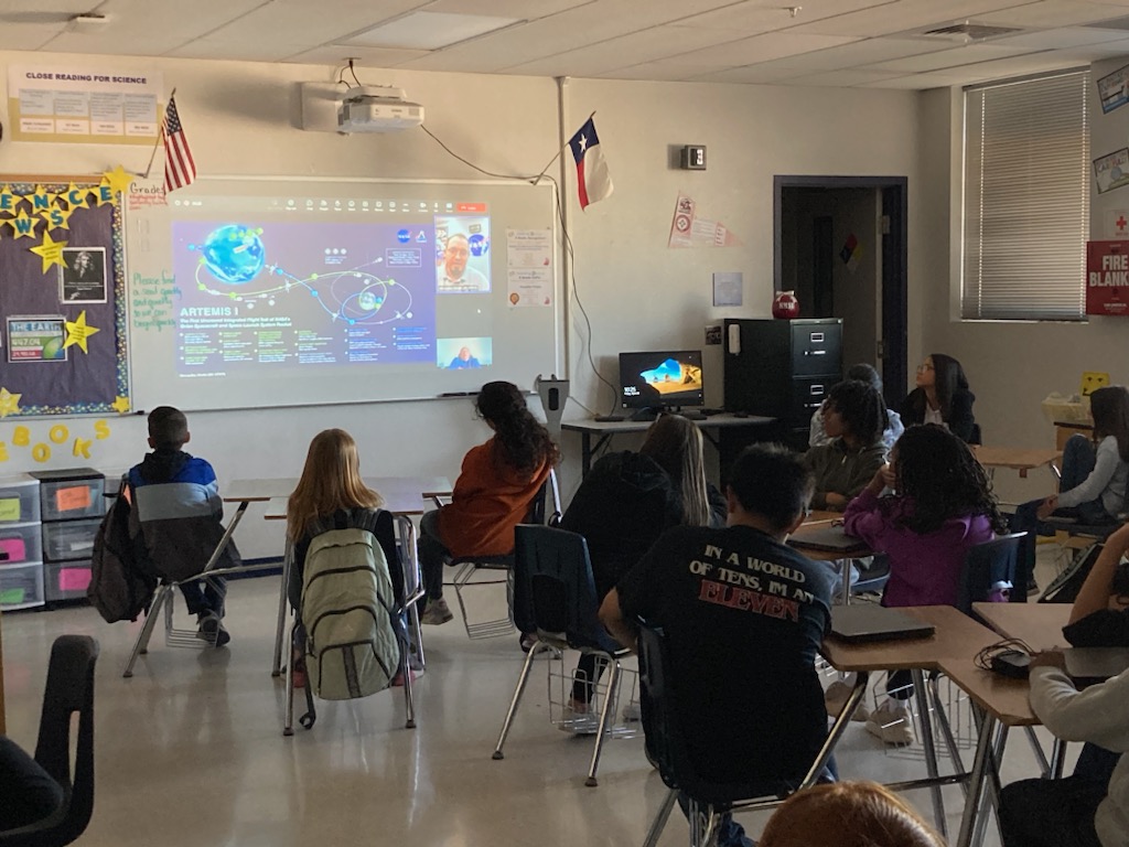 jpeter_HMS's tweet photo. Thank you Engineer Hernandez for joining us today from NASA to discuss space and engineering. Houston...we are inspired!! #CAVScience @epalomares_HMS @Hernando_MS @LRocha_HMS @RNava_HMS @bahia_HMS https://t.co/wleKDNfzaC