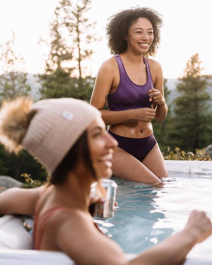 johnsmillercom's tweet photo. Some great memories from shooting with @human___design for @smartwool. 
 
#hunandesign #smartwool #apparelphotographer #denveraccessories #denverfashionphotographer #commercialphotography #millermade 
 
Photography for Brands and Talent 
www.johnsmiller.… https://t.co/tPodtoBapq https://t.co/GkIGeReeQQ
