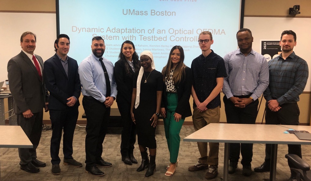 wbiinnovates's tweet photo. "We have exceptional people that are going to understand the needs of the future." - Congrats @umass_boston on your winning design as we wrap the Software Defined Radio University Challenge Showcase! Special thanks to @AFResearchLab, Matrix Research, @NIglobal, and @MathWorks! https://t.co/h13Q1bQZRn