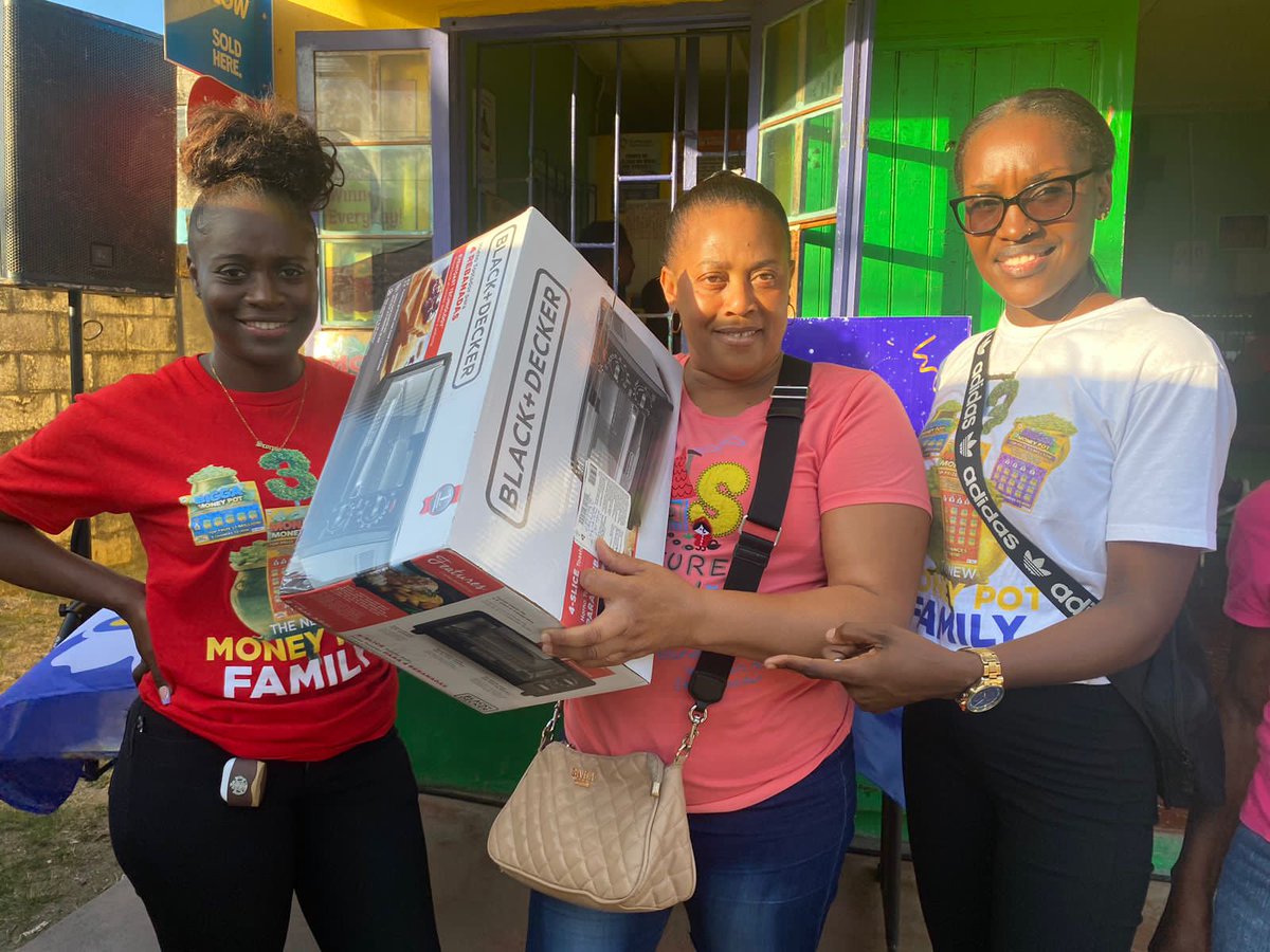 SVLGrp's tweet image. It’s all about the Money Tree #SupremeScratchaz family ! 

We know you love di winnings and we visited many retail stores island wide to bring even more prizes to you!  

Where would you like to see us visit next? Tell us  in the comments.  

#SupremeScratchaz #Scratchaz