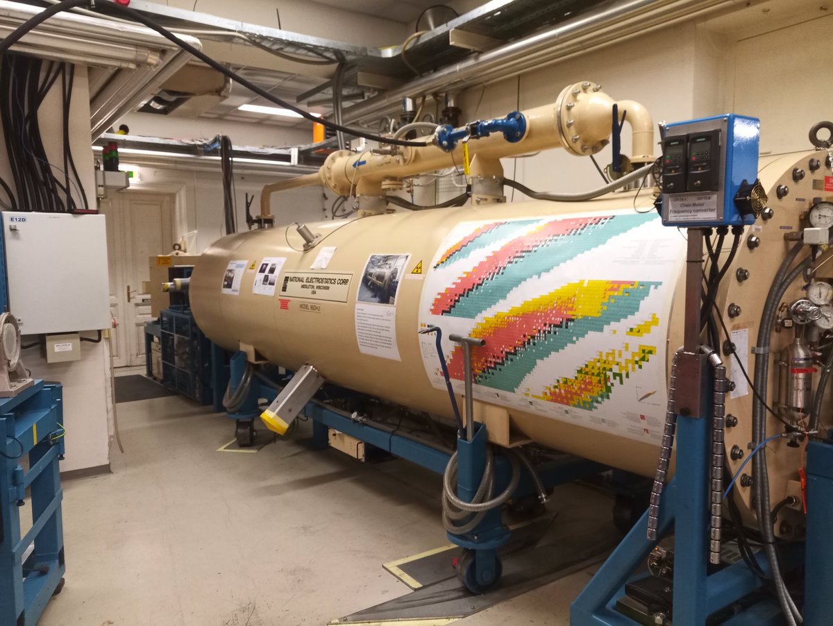 Gerald Raab (@gr_science) on Twitter photo What best to do after a short course on terrestrial cosmogenic nuclides? Go and visit the AMS (VERA) <a href="/univienna/">Universität Wien</a> What best to do after a short course on terrestrial cosmogenic nuclides? Go and visit the AMS (VERA) <a href="/univienna/">Universität Wien</a>