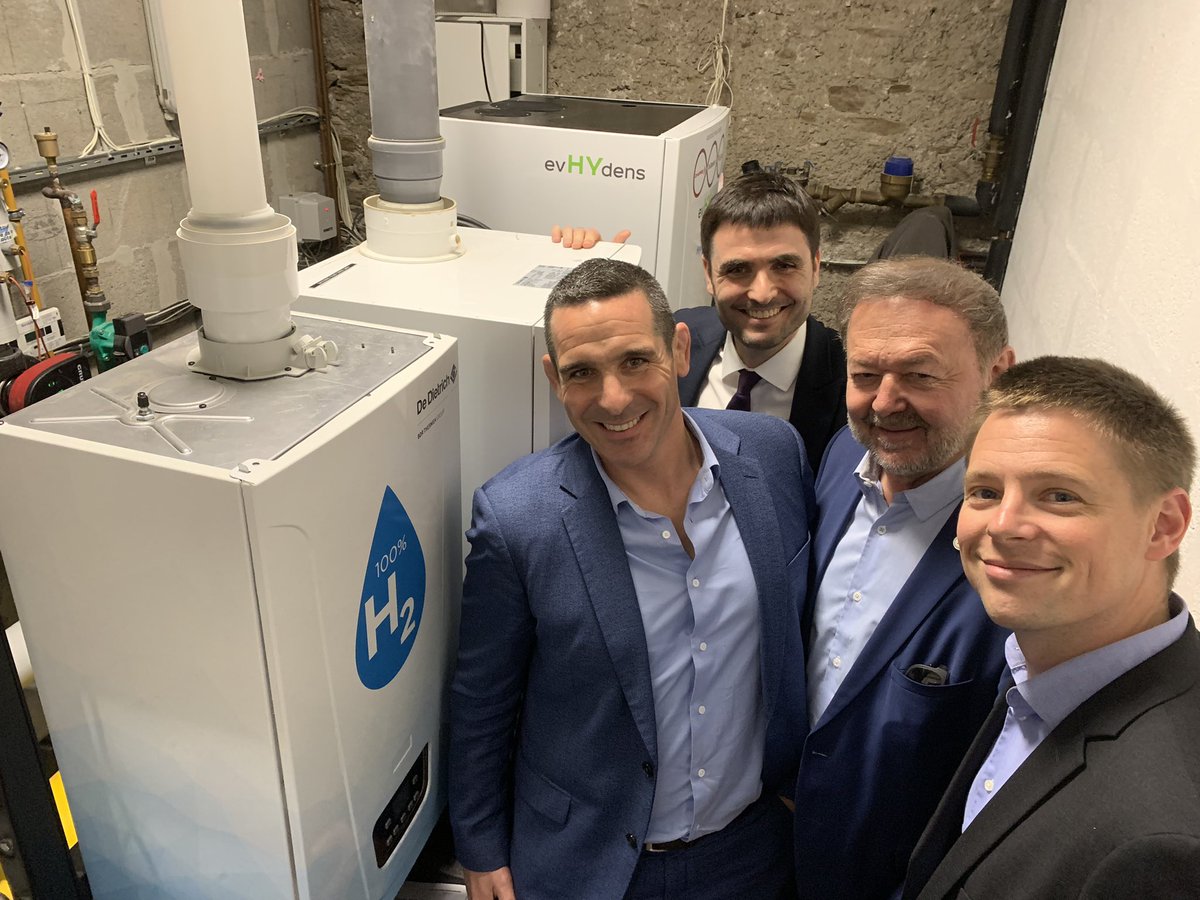 J-C Colas-Roy tweet media