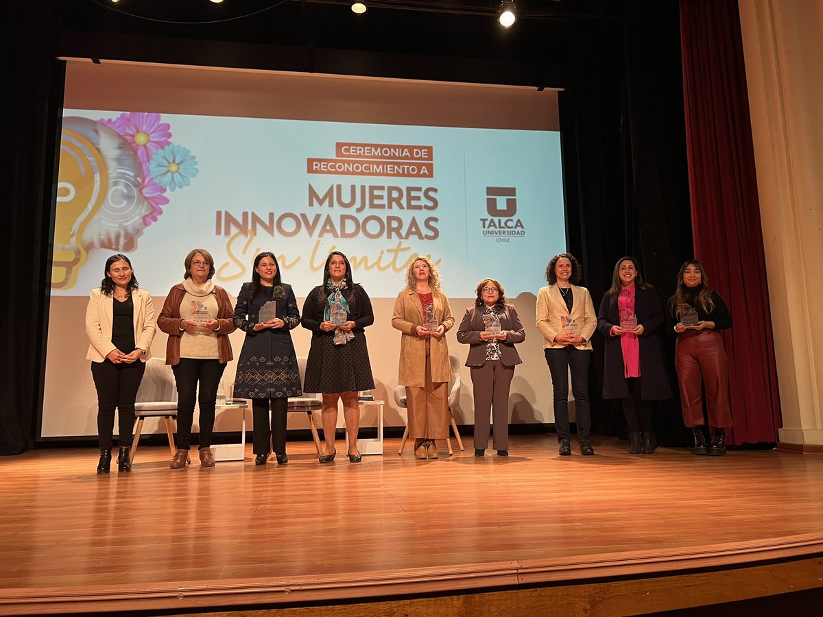 UTalca's tweet photo. 31 profesoras, funcionarias y exalumnas de la Universidad de Talca son reconocidas por su labor investigativa y de innovación.

¡Felicitaciones!

@viutalca https://t.co/xkt6sByRAC
