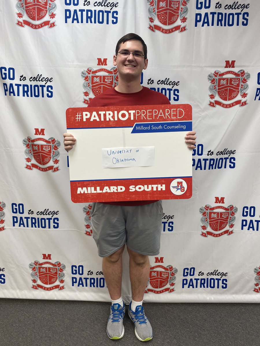 MSCounseling's tweet photo. These Patriots are #PatriotPrepared &amp; ready to venture to different corners of the country! We are so proud of you all! @MSHSactivities #CollegeDecisionDay https://t.co/D7qfJyWNxl