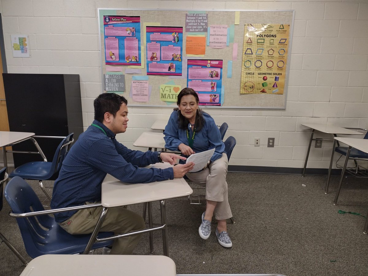 PosgarESOL's tweet photo. SVHS math teachers are awesome…always ready to collab with MLP specialists for the benefit of our MLs!! https://t.co/sG4R4oNFRS