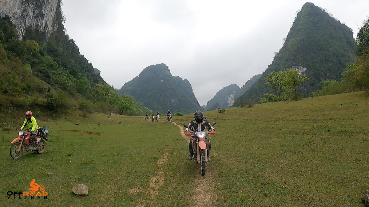 vietnamriders1's tweet photo. One of the most popular pastimes for motorcyclists is group riding in lesser-known destinations. 👈
https://t.co/ZEFOnLS6Nl
#groupriding #lesserknownroutes #popularpastime #vietnam #xuhuong #trending2023 #motorbike #tour #rental #honda #XR250 #XR150L #CRF150L #CRF250L #CRF300L https://t.co/am1GIsCJXO